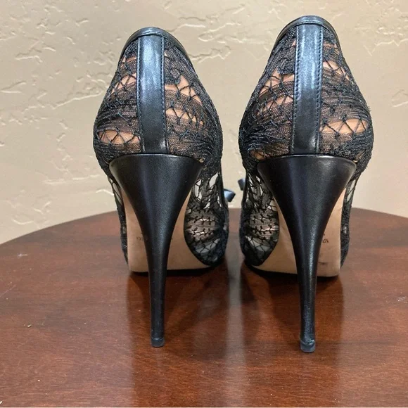Valentino Garavani Peep Toe Lace Pumps with Bow - Picture 8 of 16